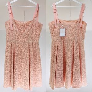 NWT Gal Meets Glam midi spaghetti dress